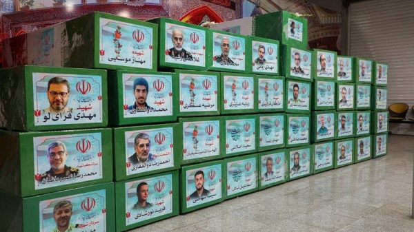 ইরানে শহীদ নাগরিকদের ঐতিহাসিক বিদায় অনুষ্ঠান