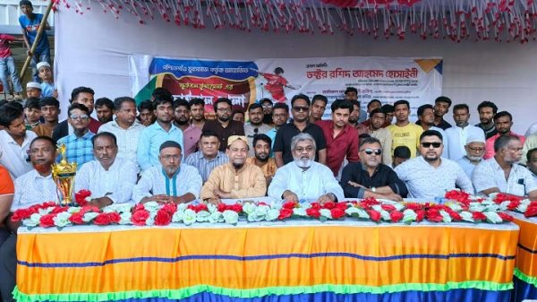 ফ্যাসিস্ট সরকার রসুইঘর থেকে সংসদও ছাড়েনি